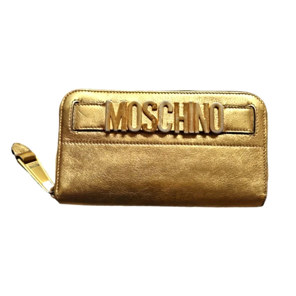 MOSCHINO | Metallic Gold Embossed Logo Zip Wallet